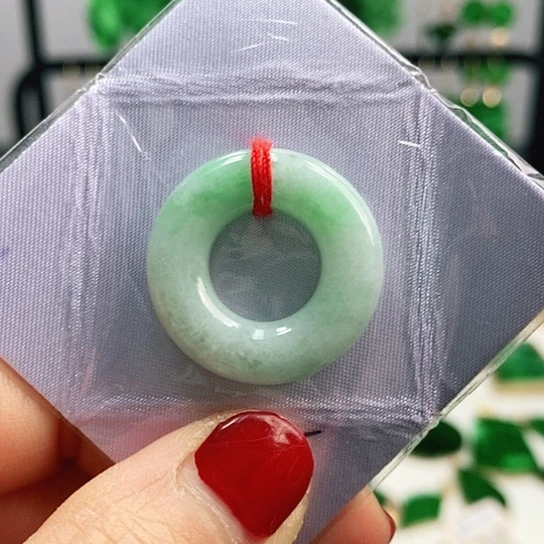 翡翠耳饰未镶嵌挂件