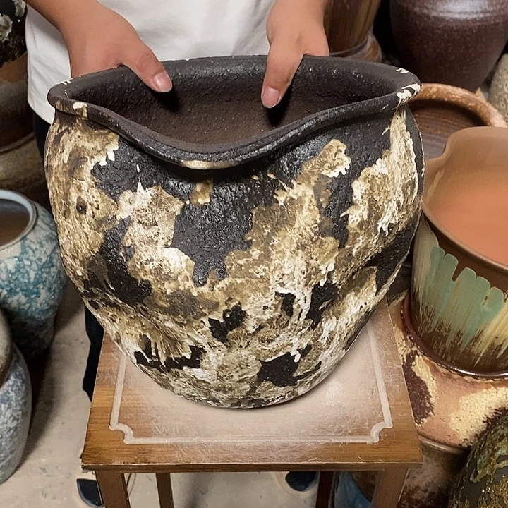 花盆紫砂口28高度26黑茶………