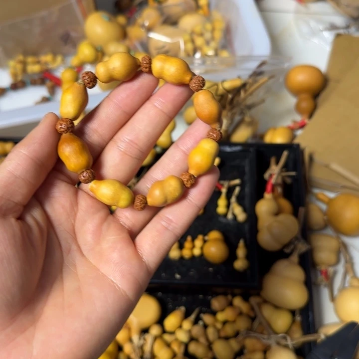 太***泪葫芦打孔后不退不换！