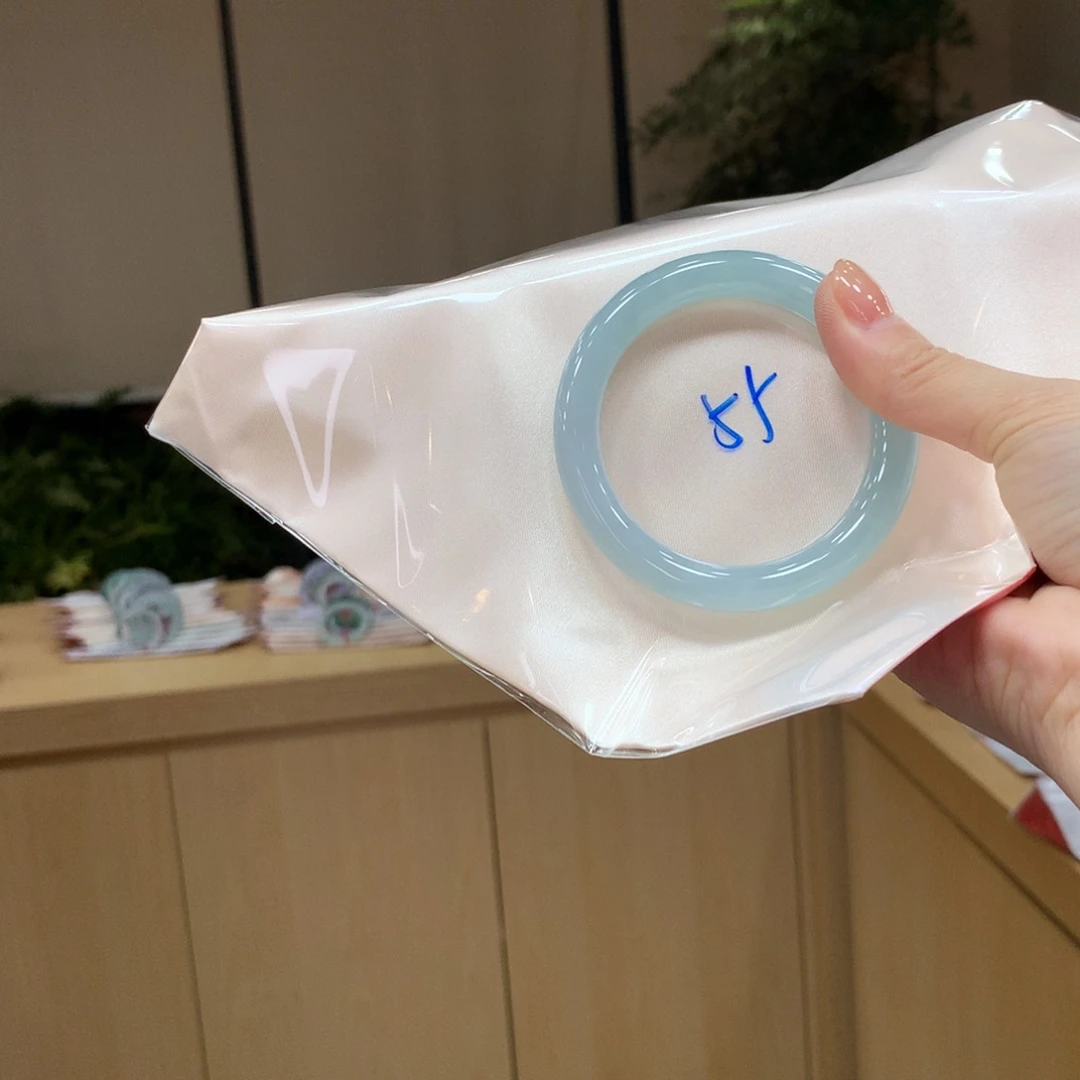 未镶嵌手镯翡翠不退不换