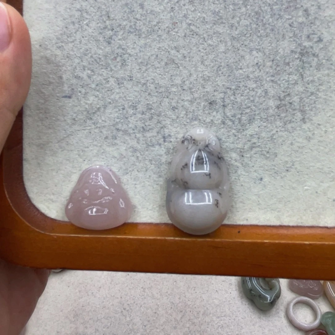 石英岩玉 圈口齐全未镶嵌