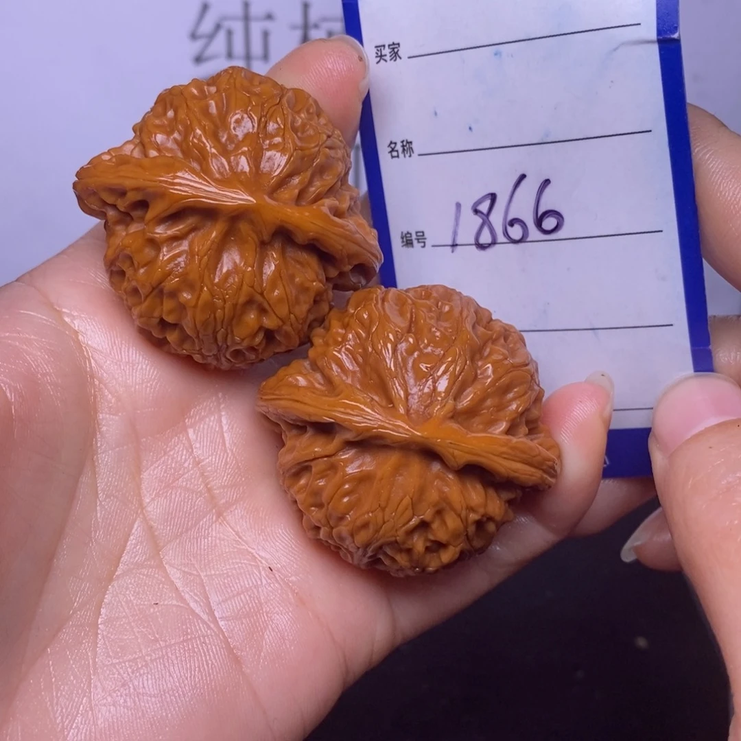 文玩核桃把件?1866/43宫灯