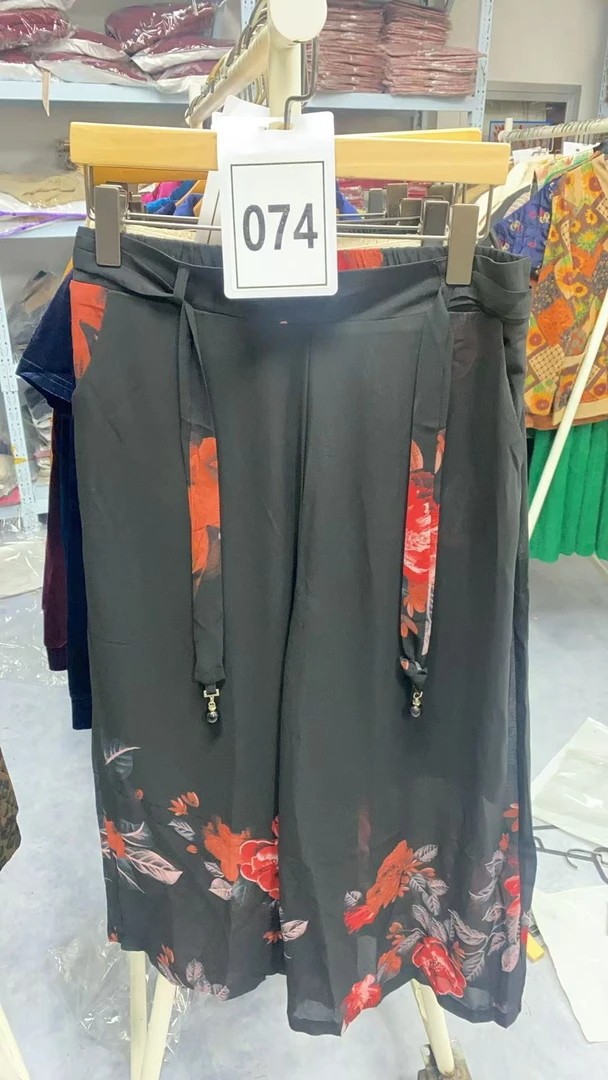 074-常规款薄款干裤裤子女裤中老年女装