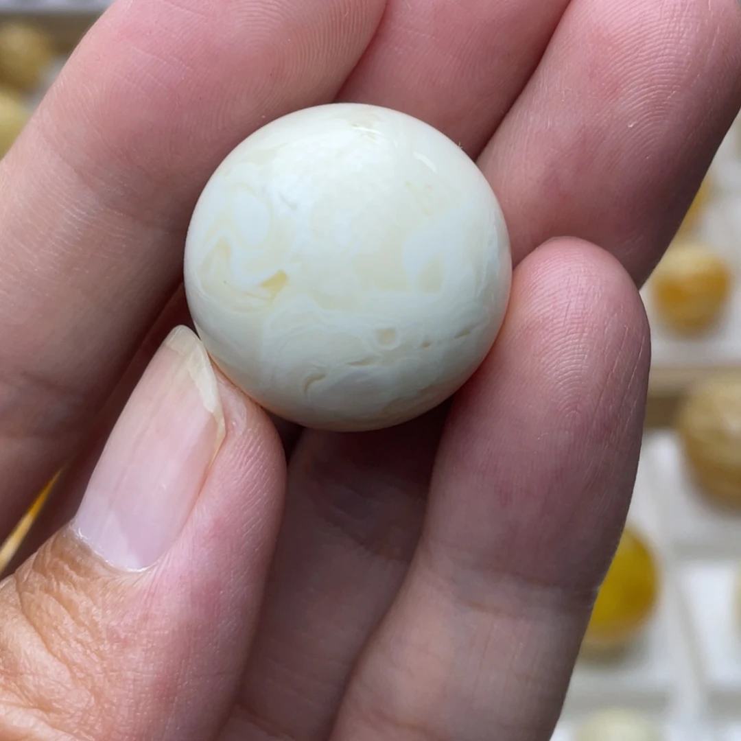 未镶嵌琥珀裸石瓷白浓蜡焦皮料白蜡22.6mm