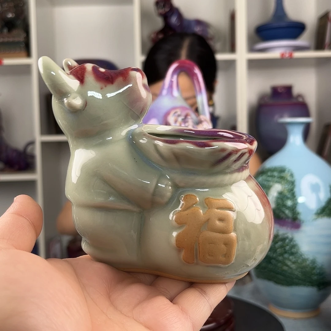 瓷片摆件……笔筒……