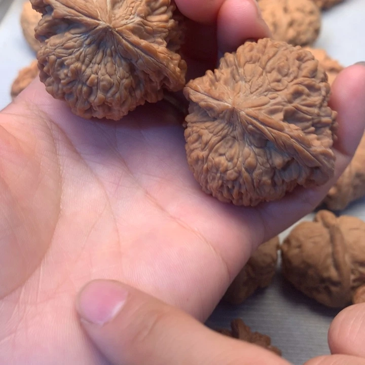 文玩核桃把件全品满天星44