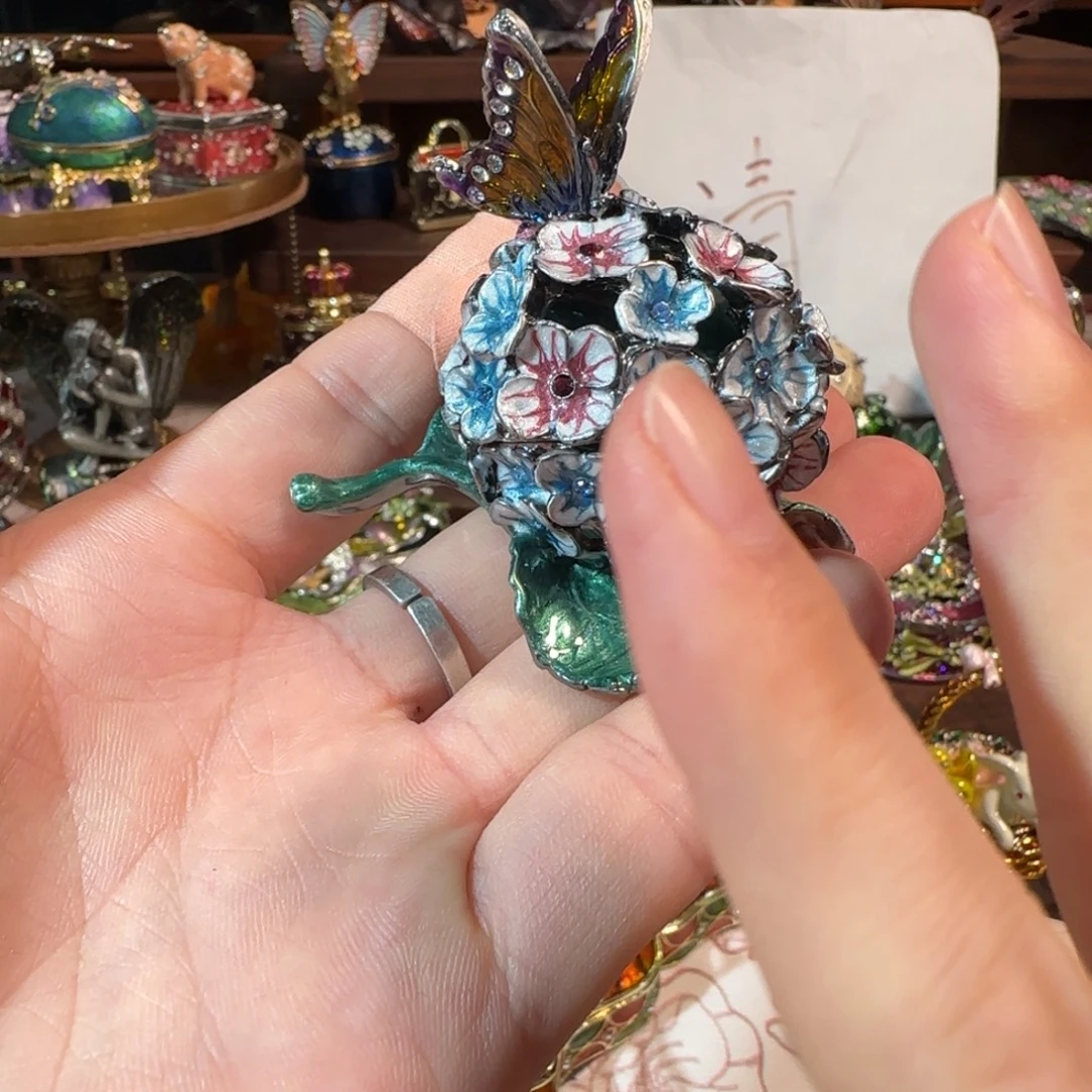 手工制品请勿吹毛求疵