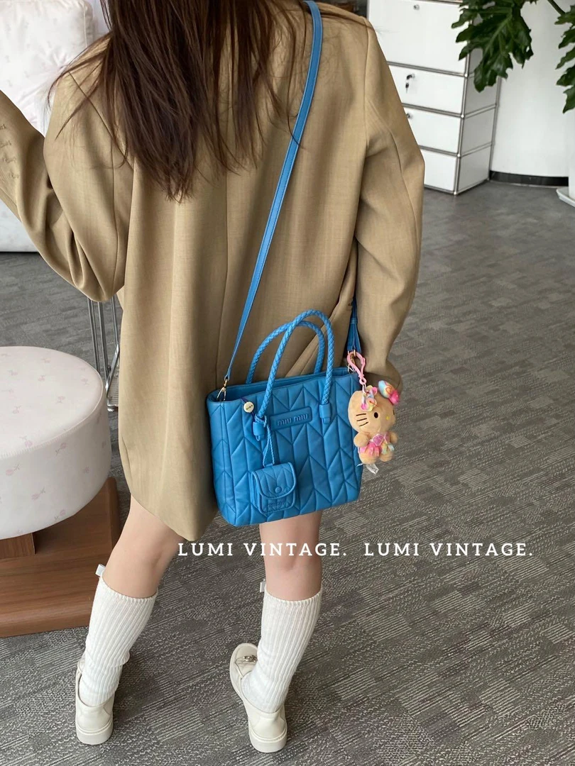 95新 MIU MIU/缪缪 蓝色耳机小托特单肩包21152266