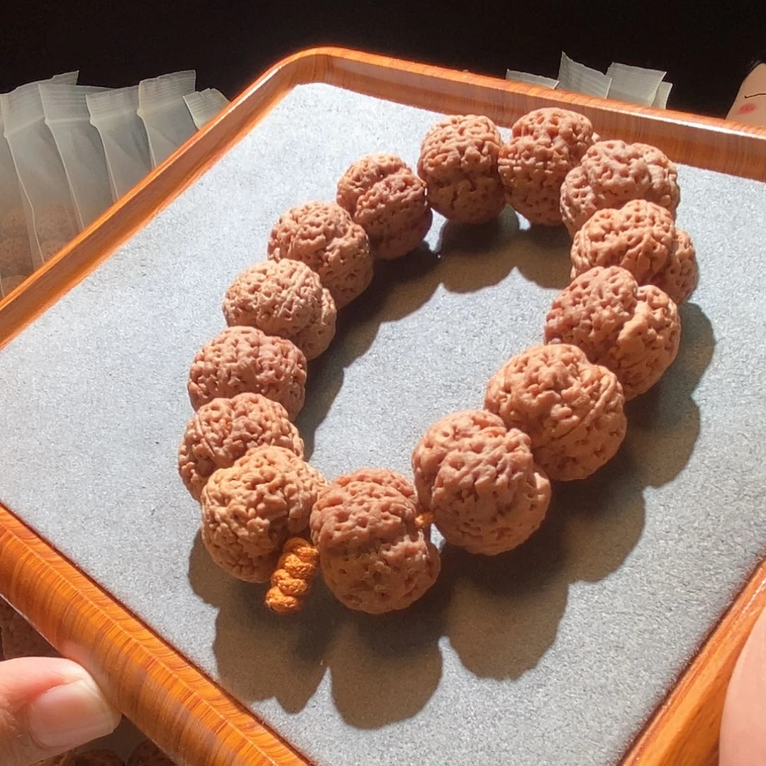 吊坠金刚菩提言*卿私人订制粱傲雪梅花25mm
