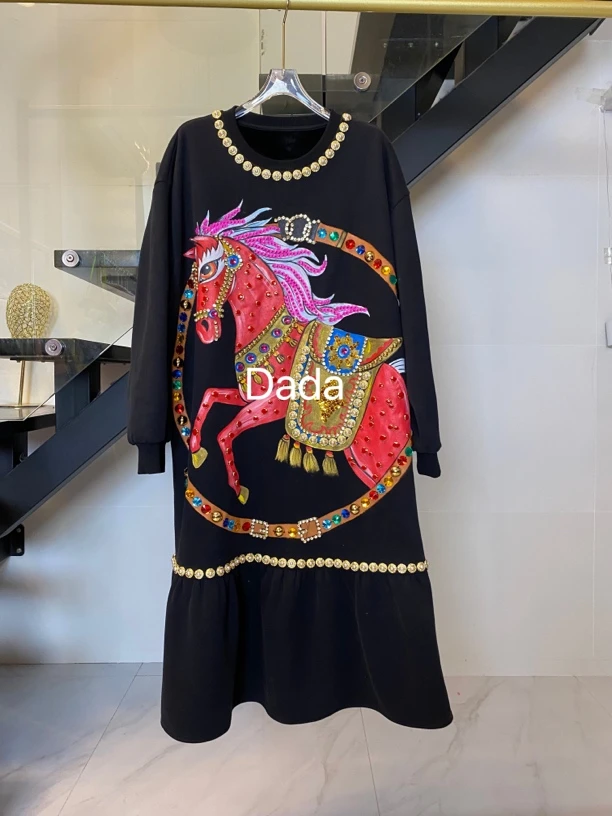 Dada设计款新款重工个性款休闲时尚洋气百搭套头卫衣裙C10870