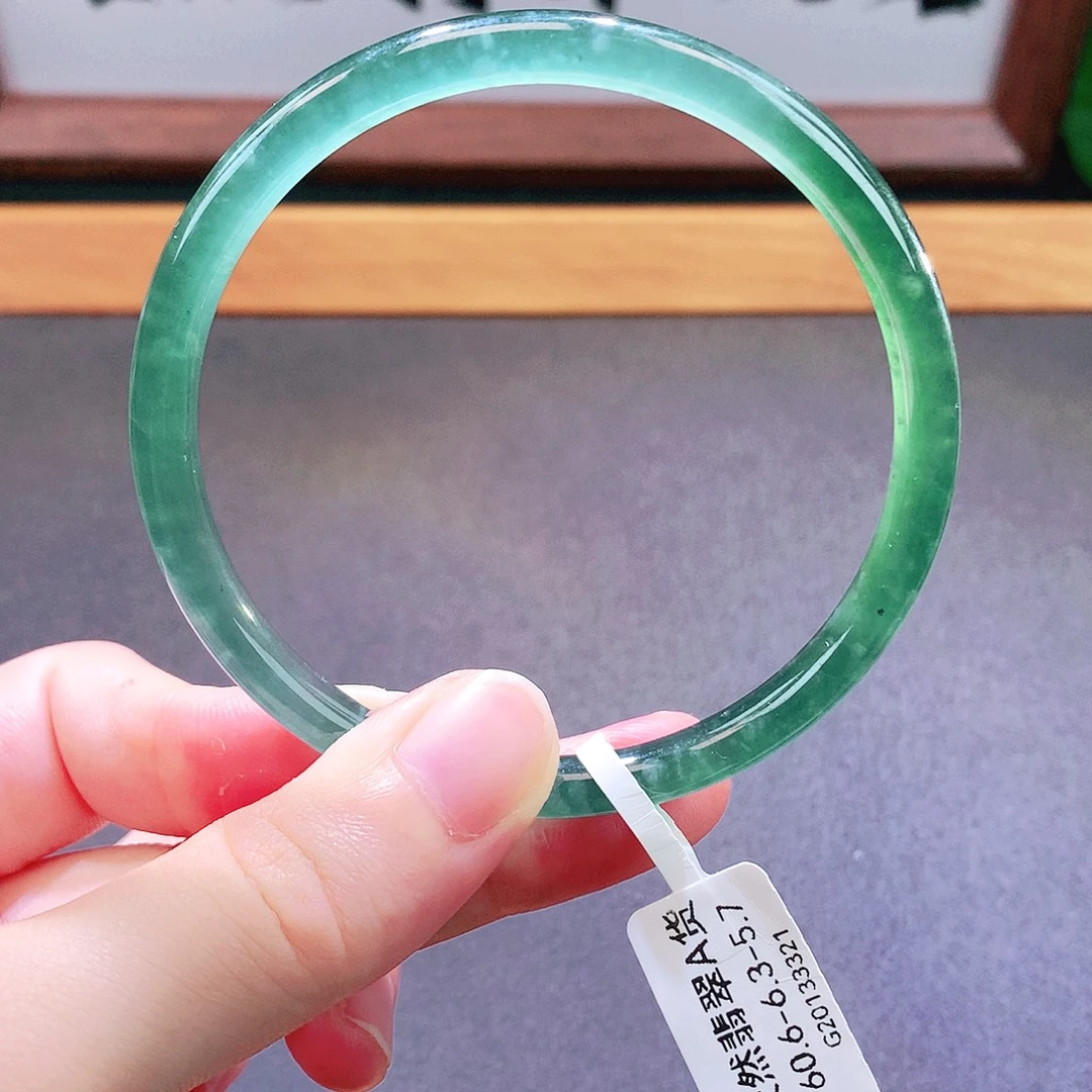 翡翠未镶嵌手镯天然翡翠