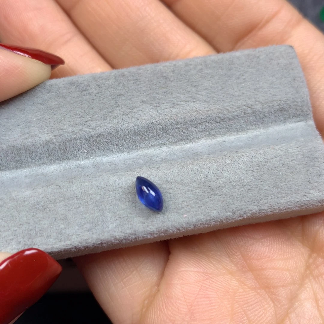 蓝宝石裸石未镶嵌马眼素面蓝宝石
