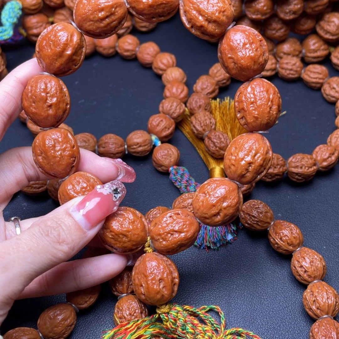 文玩核桃手串富甲天下