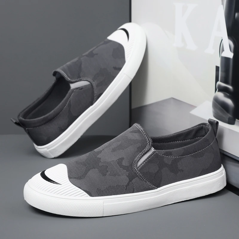 夏季新款帆布鞋男士一脚蹬懒人鞋韩版潮流板鞋大码男鞋老北京布鞋