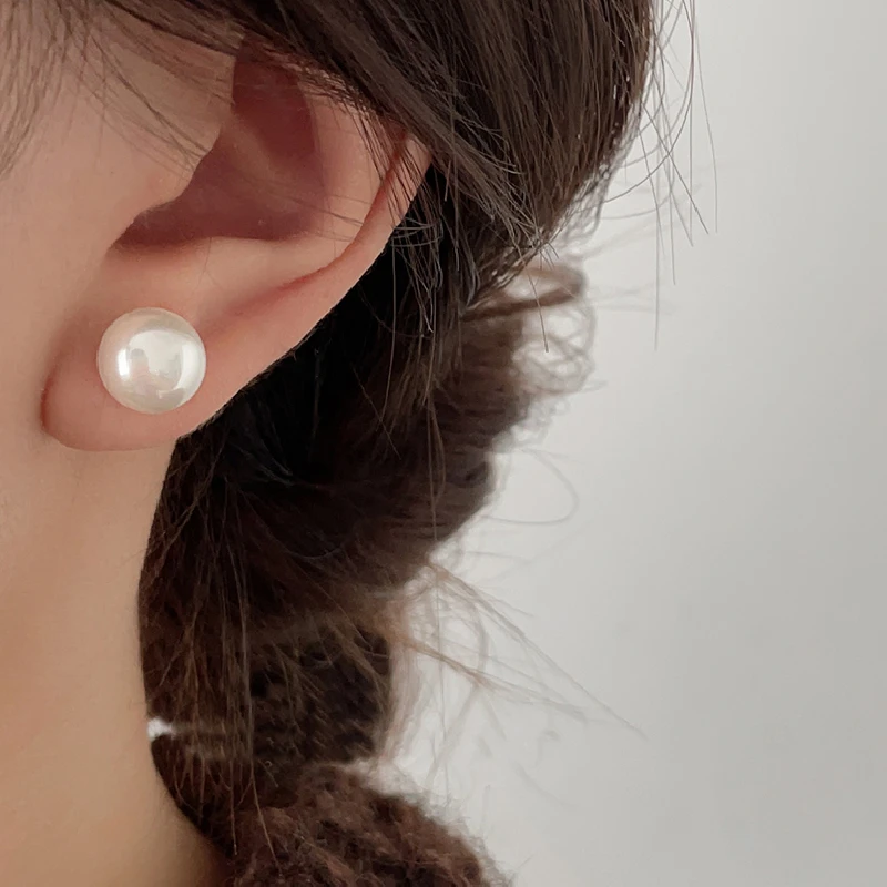 天然淡水珍珠日韩系气质轻奢奶白樱花/粉馒头珍珠小众精致耳钉