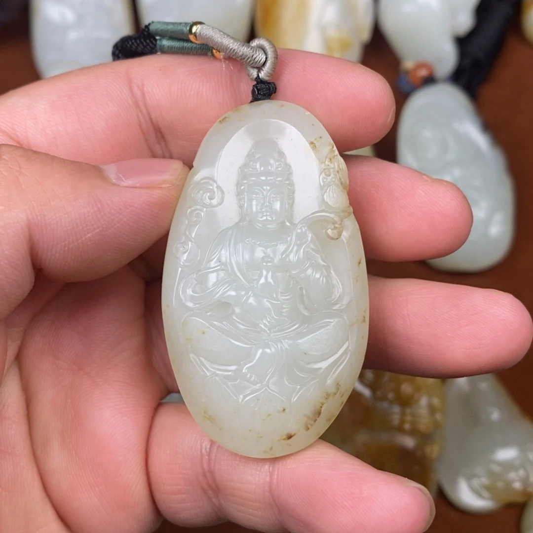 和田玉未镶嵌颈饰