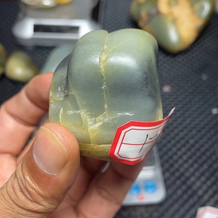 颈饰未镶嵌和田玉171