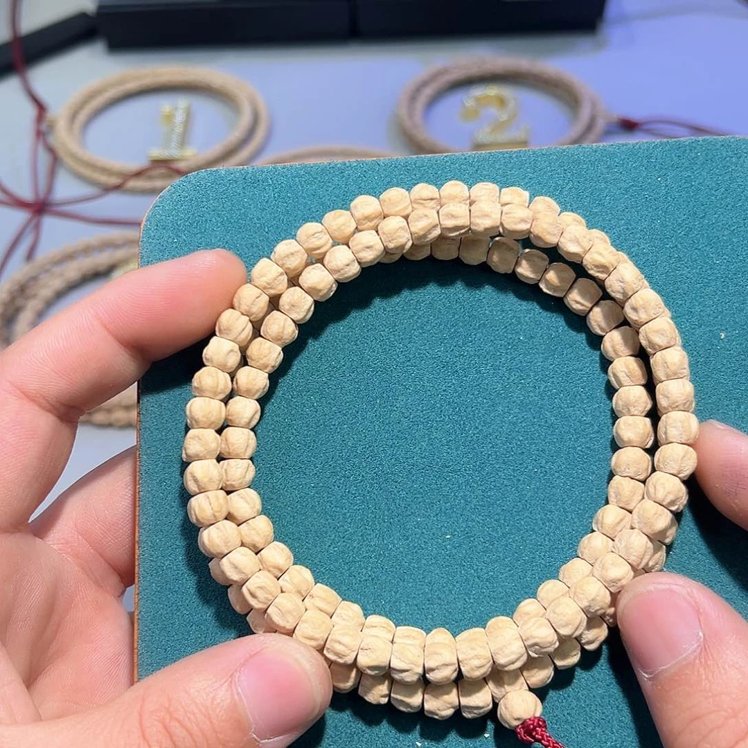 柏香籽/百香籽吊坠即**。