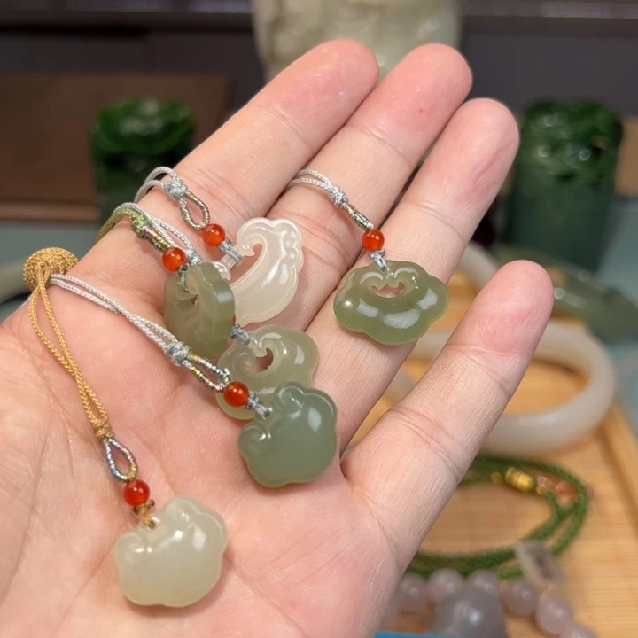 挂坠未镶嵌定制和田玉多样性拍一发一