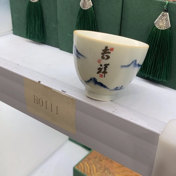 福利待遇多多哦哦哦