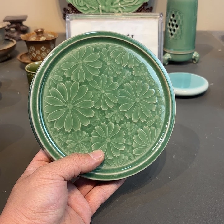 瓷片龙泉青瓷福利青瓷