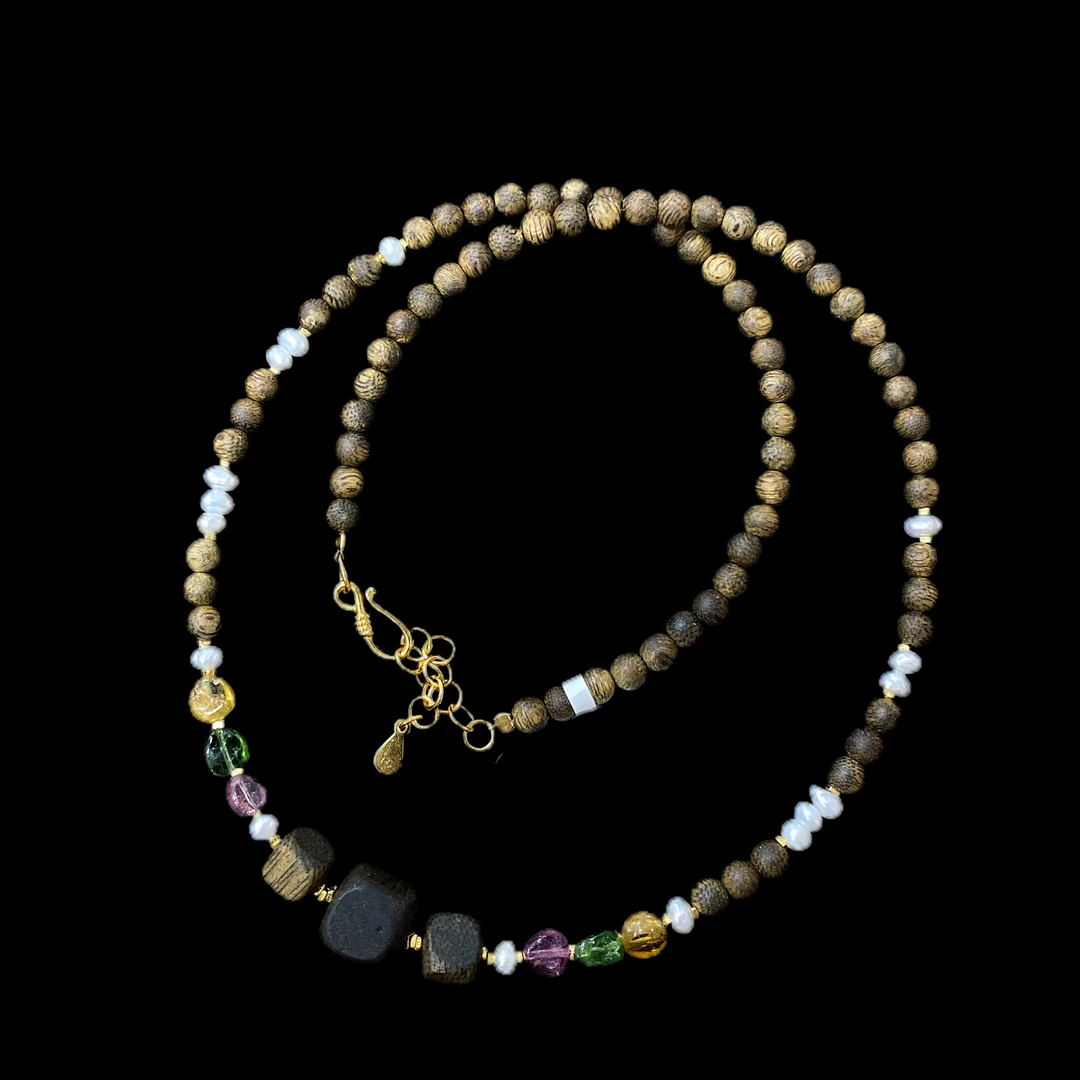 V8849 沉香手串孤品