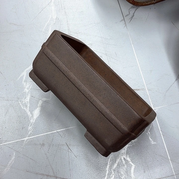 紫砂花盆紫砂的颜色很好看呀