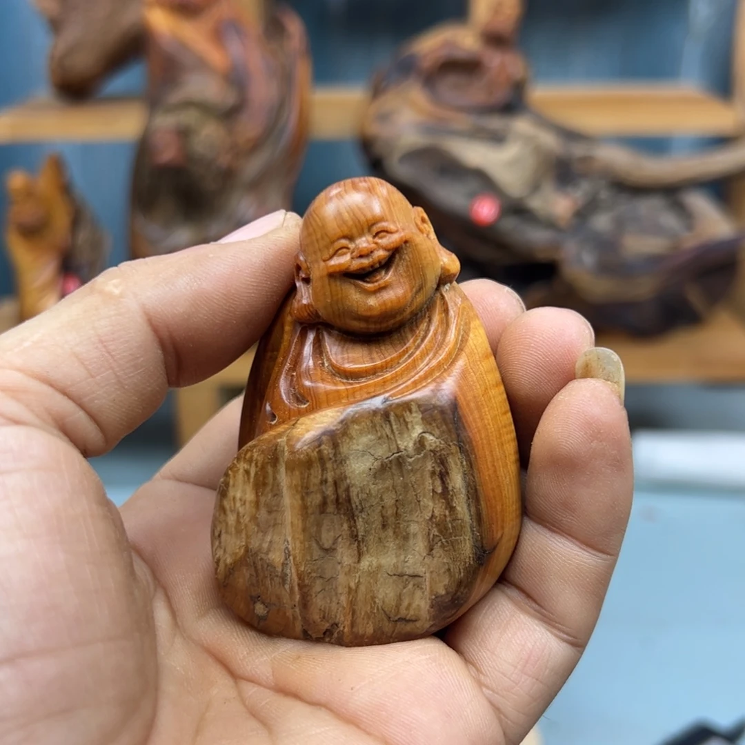 顺***N木崖柏木摆件手把件