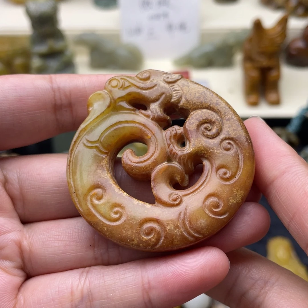 蛇纹石玉未镶嵌颈饰4