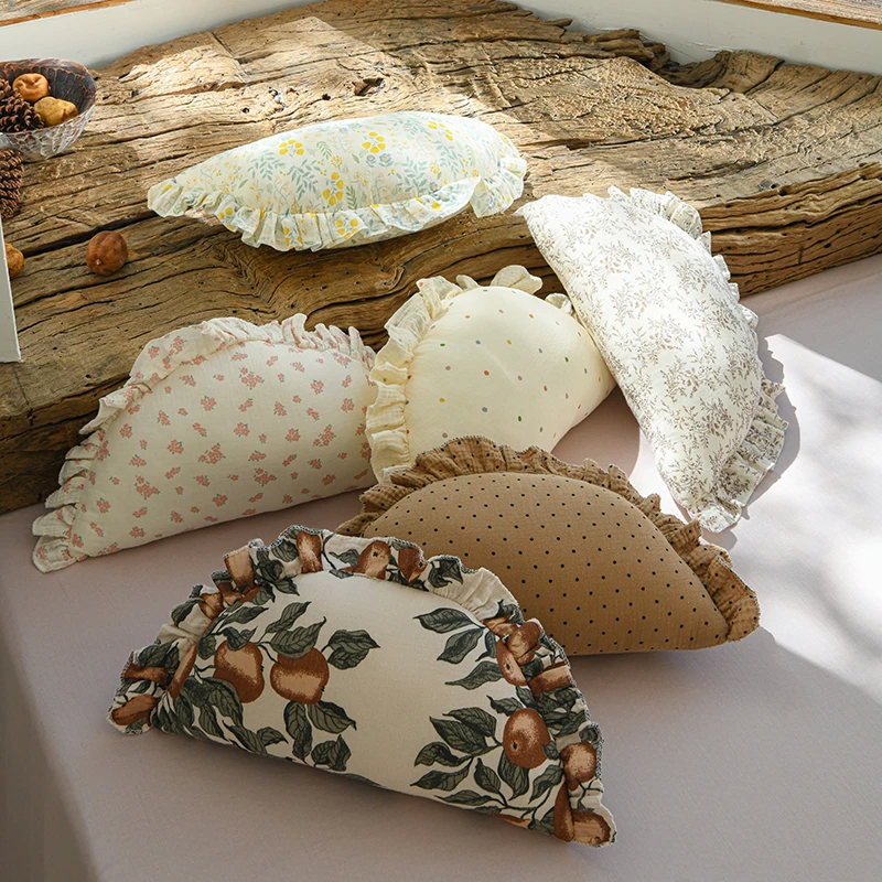 婴儿饺子抱枕儿童枕头宝宝侧睡枕纯棉A类护头防撞枕半圆靠枕ins