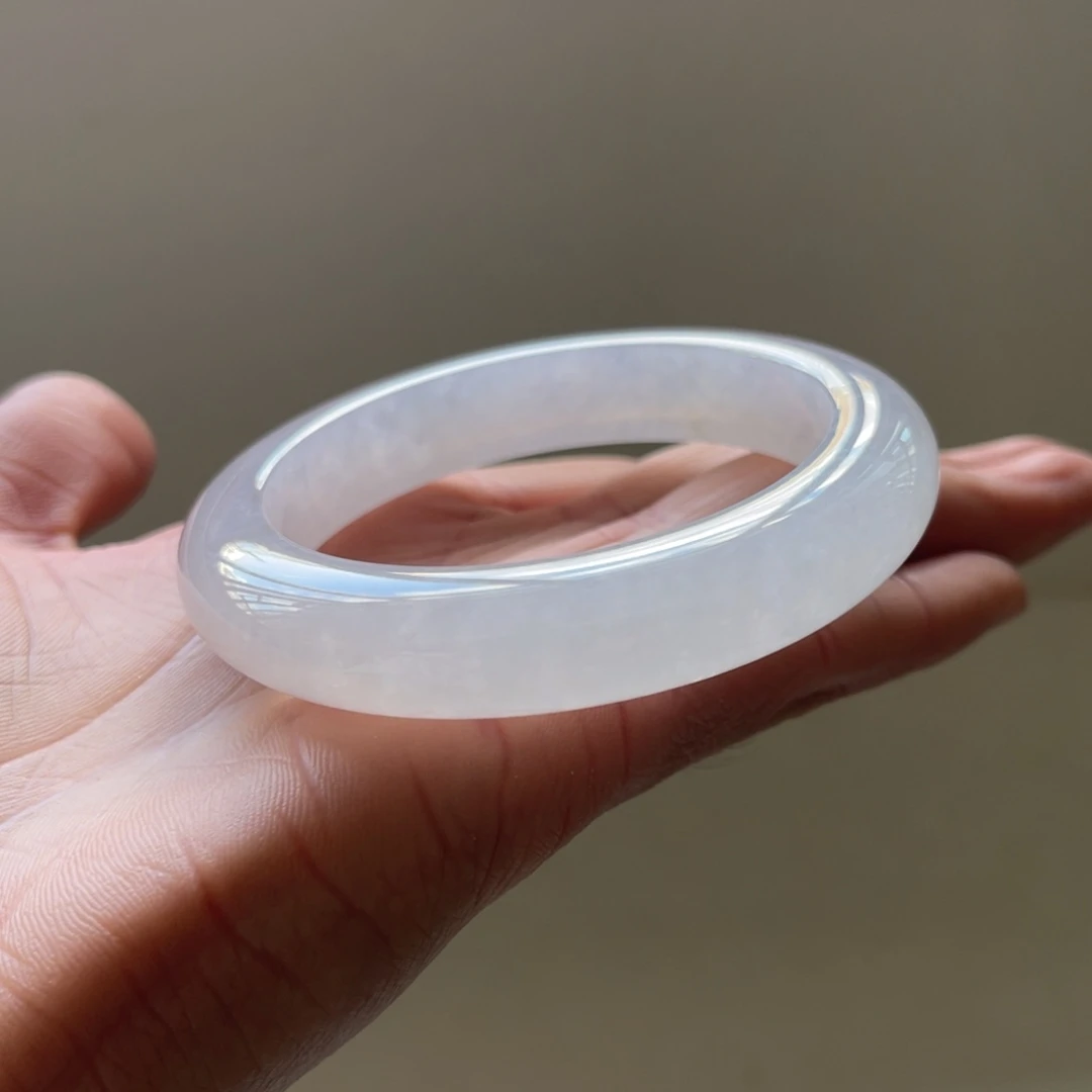 翡翠未镶嵌手镯54.8圈三天鉴赏期