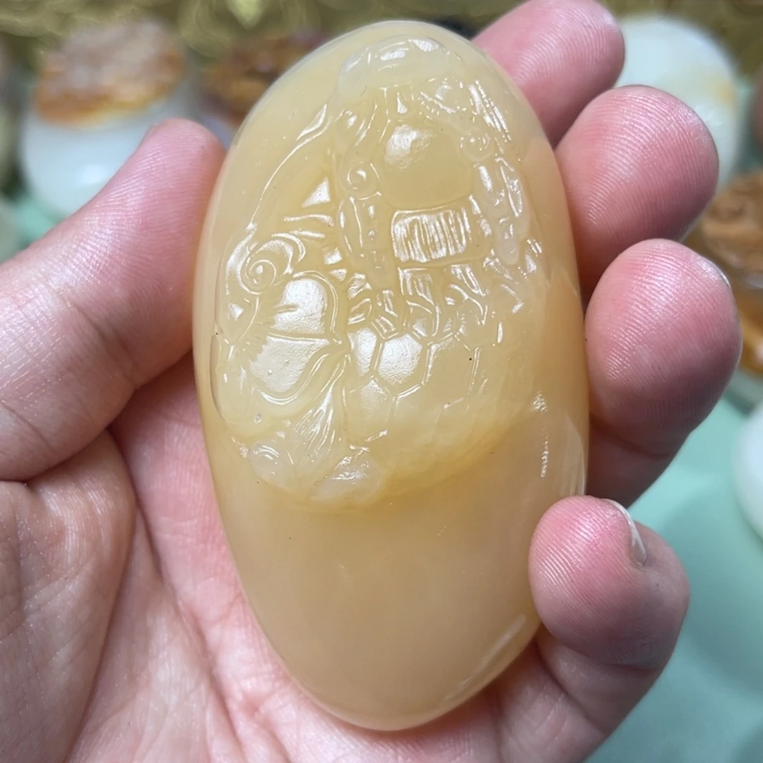 石材天然方解石手把件不退换