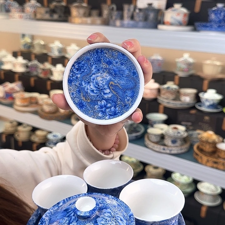 当代艺术家辞典等多