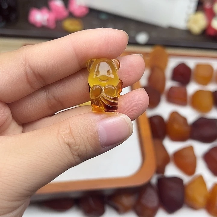 定制琥珀未镶嵌2.8 克小熊