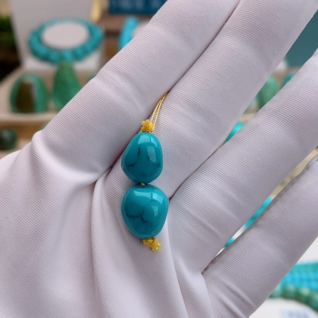 绿松石未镶嵌挂件