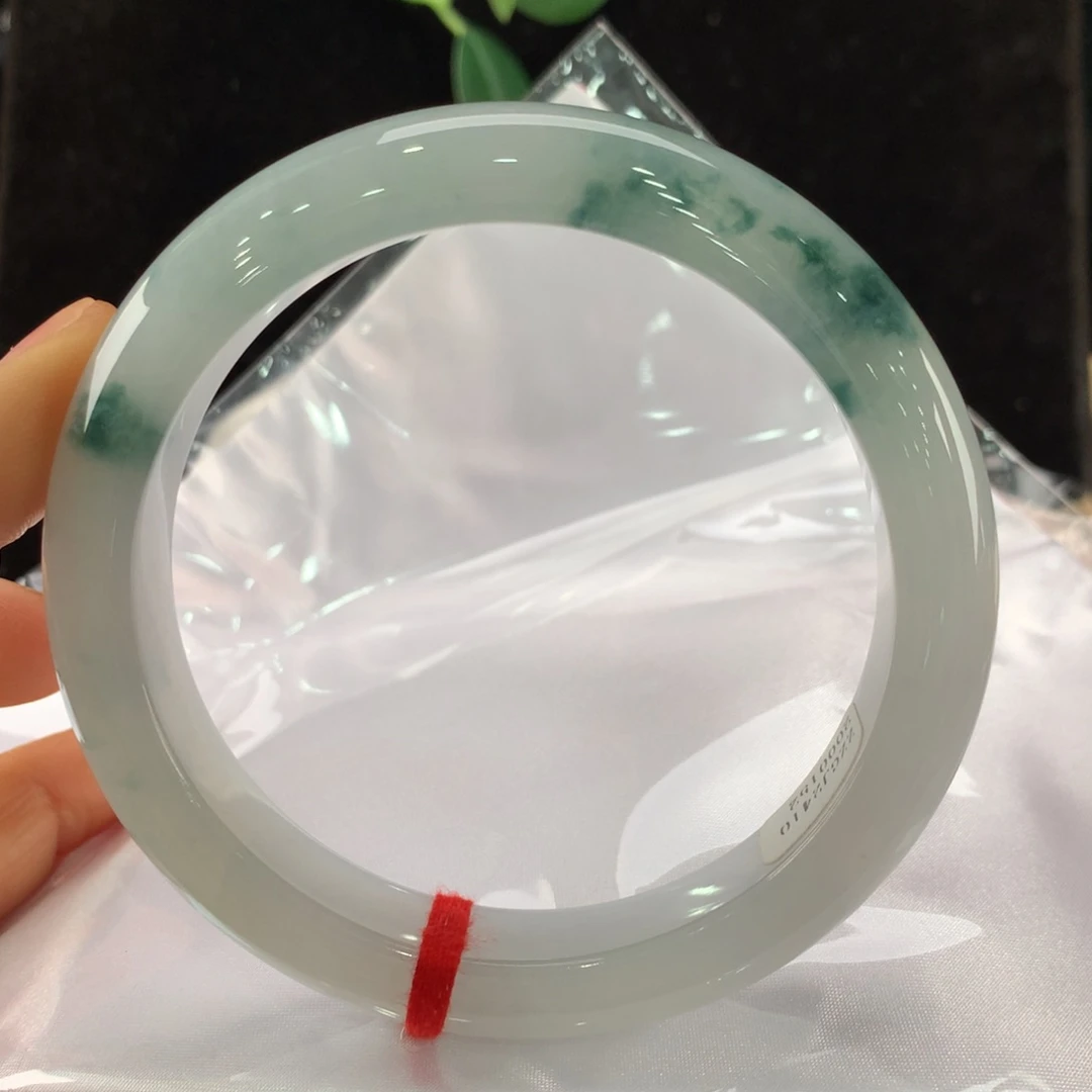 翡翠手镯未镶嵌64圈口-0152