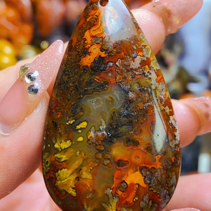 玛瑙/玉髓未镶嵌颈饰