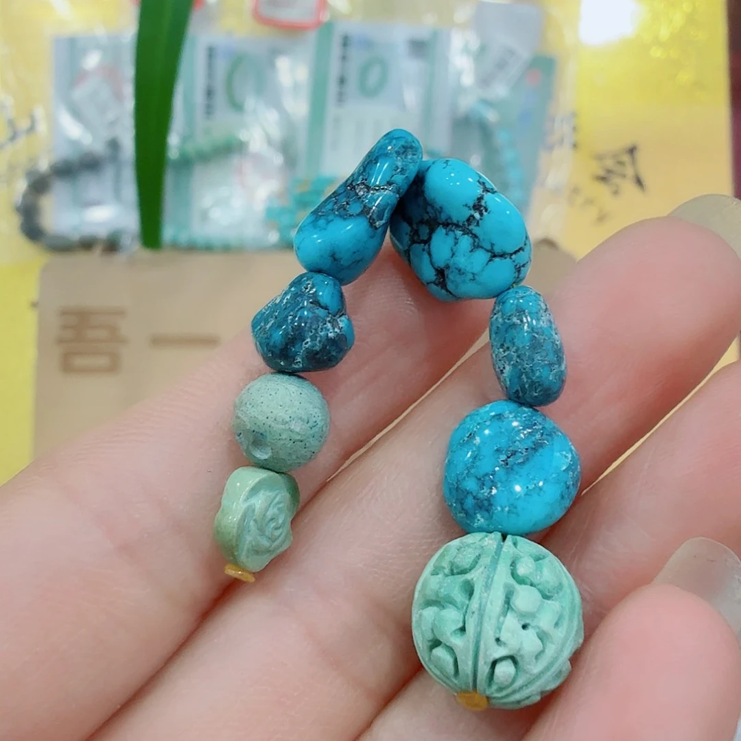 未镶嵌绿松石珠宝奇石