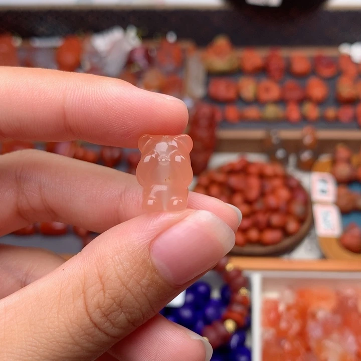 南红玛瑙未镶嵌南红小熊