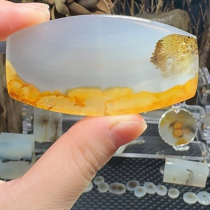 玛瑙/玉髓未镶嵌珠宝半成品