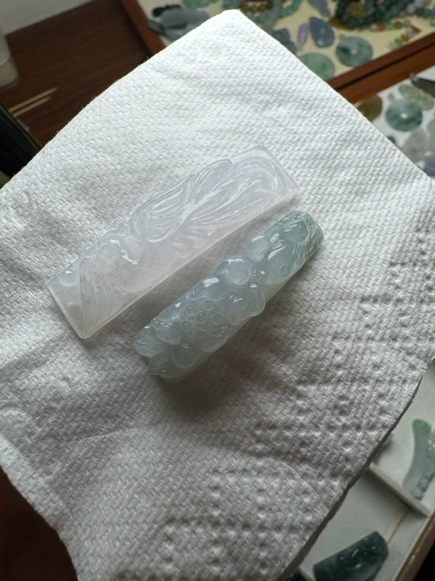 天然翡翠吊坠凤凰