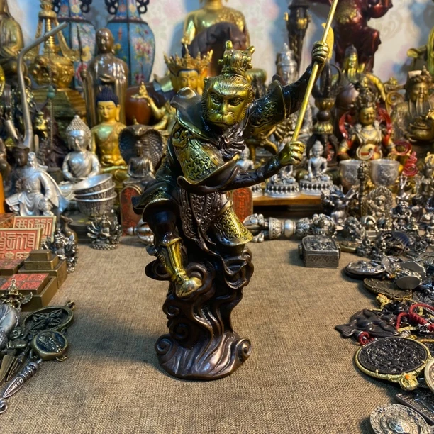 纯铜鎏金齐天大圣摆件23✖️8厘米