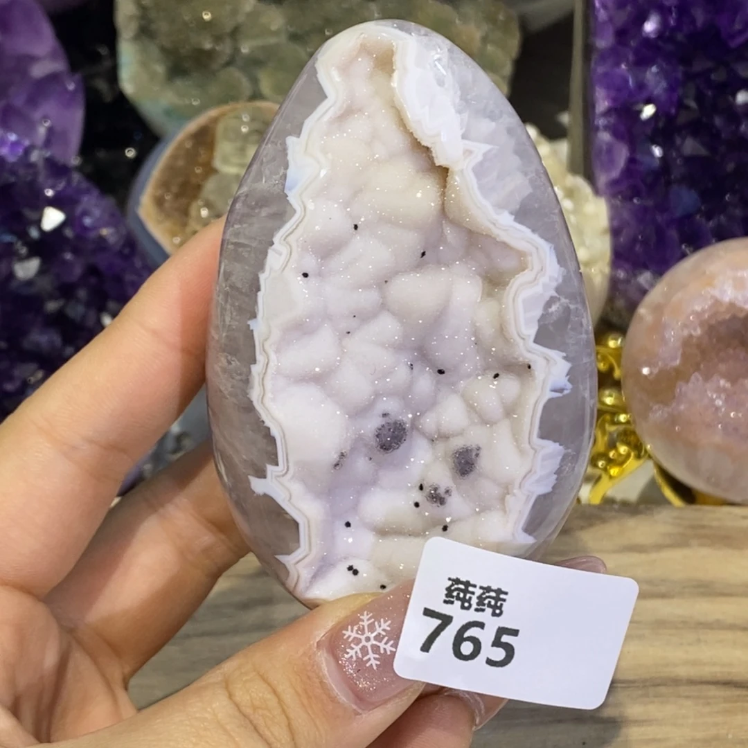 大型摆件（非配饰）紫晶未镶嵌奶白色牙软龙蛋