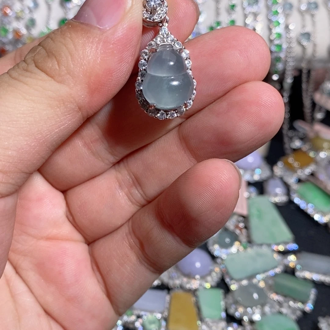 翡翠银S925镶嵌颈饰k k k o