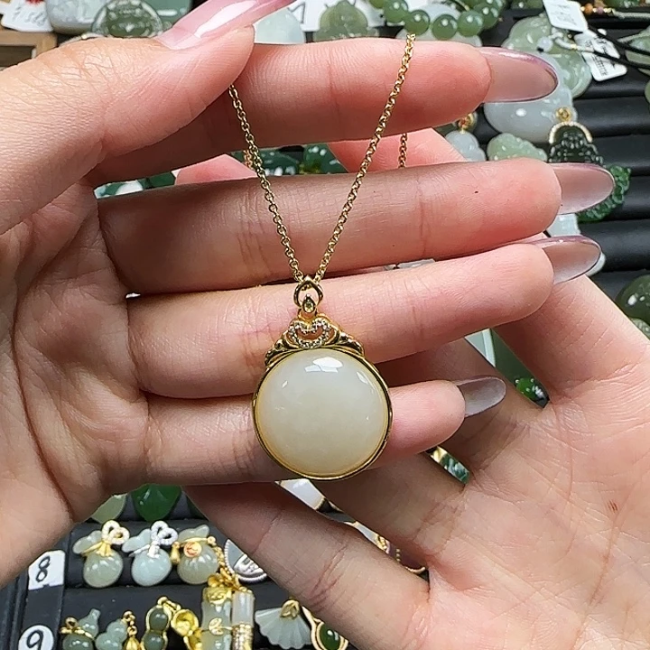 和田玉银S925镶嵌吊坠(赠链)