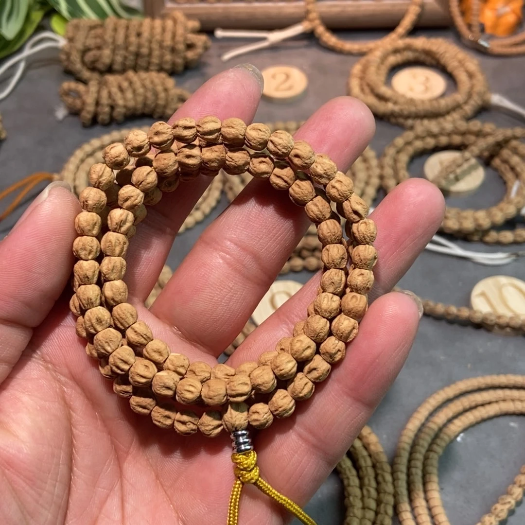 柏香籽/百香籽吊坠王****好