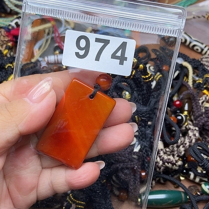 未镶嵌颈饰玛瑙/玉髓