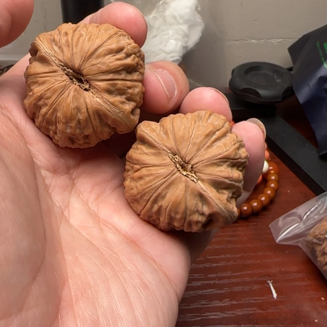 文玩核桃把件铁锤