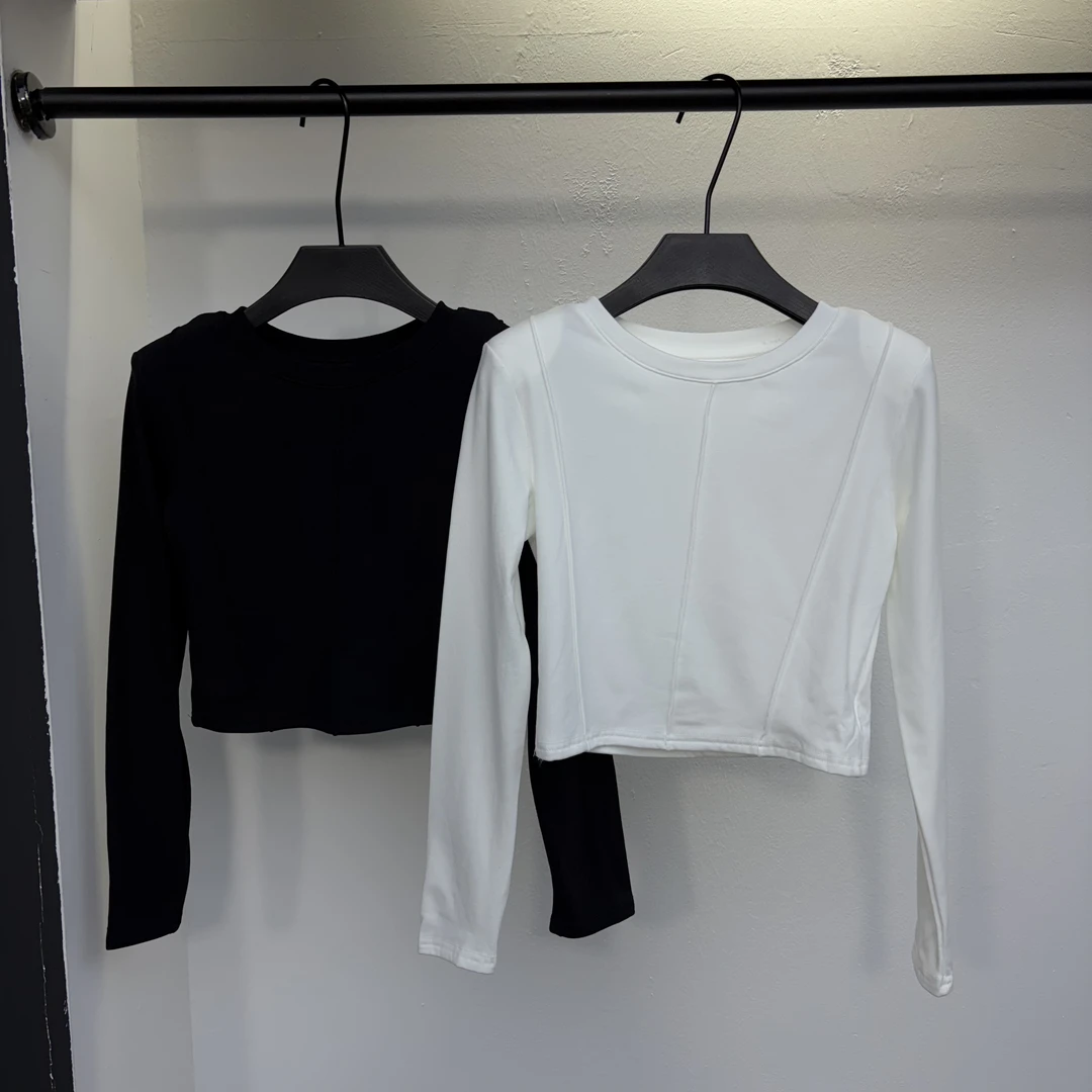 短款辣妹凭拼接垫肩加厚加绒款打底3502