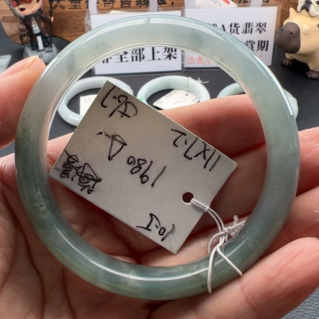翡翠未镶嵌手镯56.5
